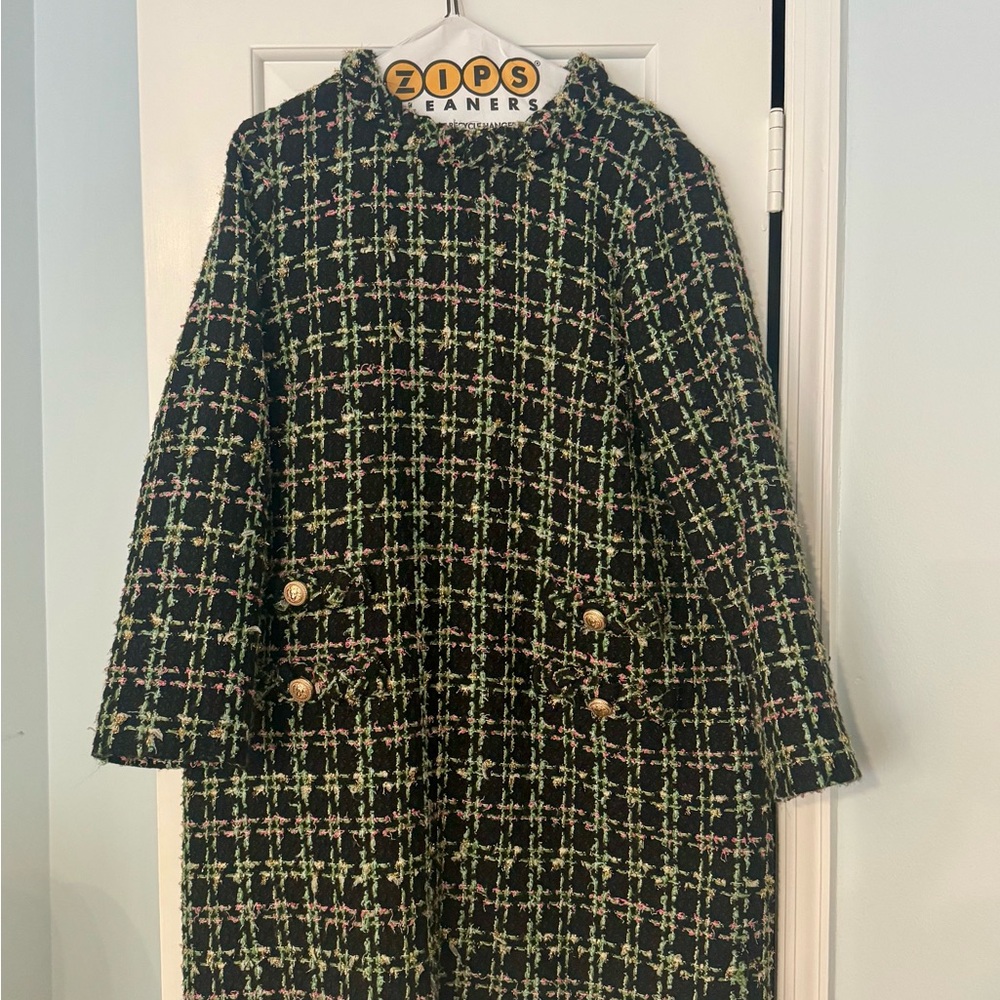 Tuckernuck Black and Green Textured Knit